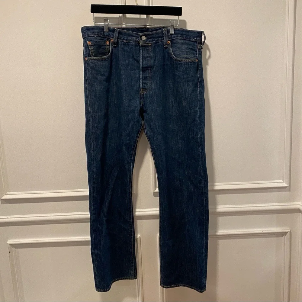Levi's 501 Original Fit Men's Jeans Dark Blue Wash Size 36x32 Button Fly Classic